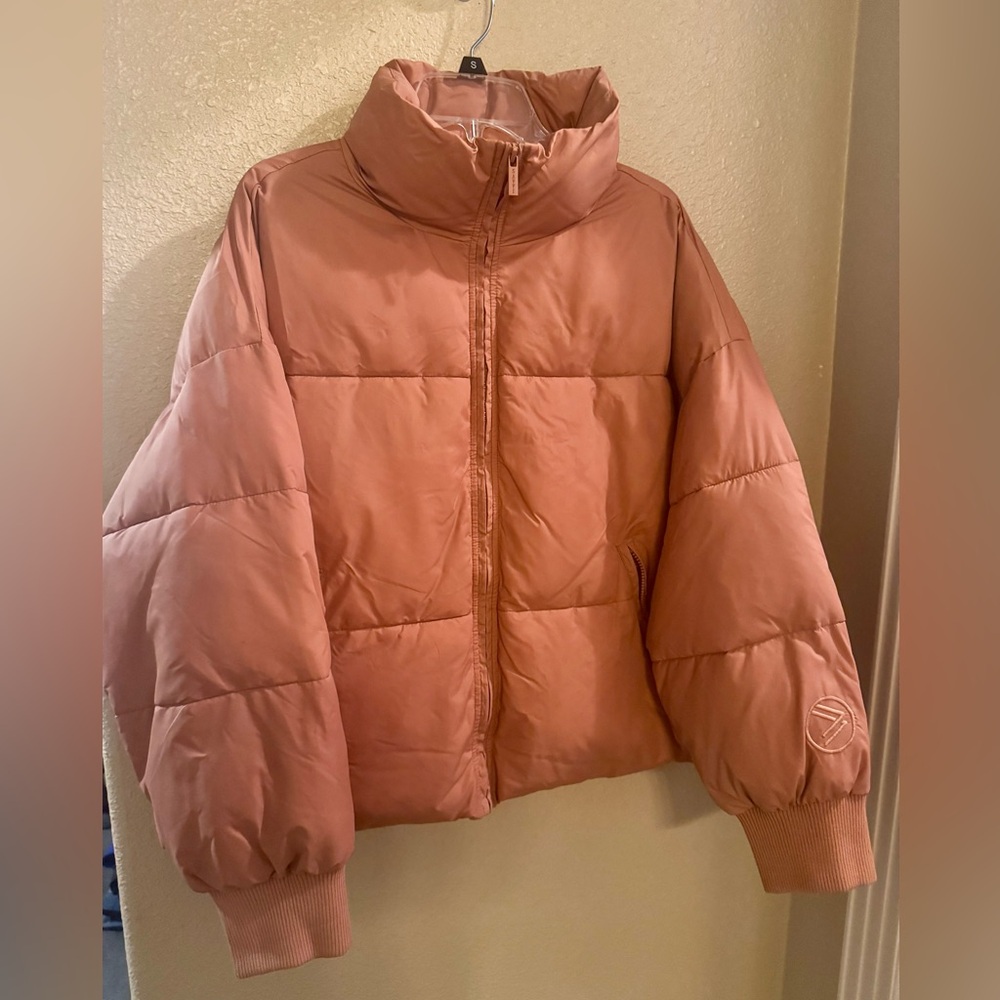 Savvi Court Puffer Jacket, Size Small